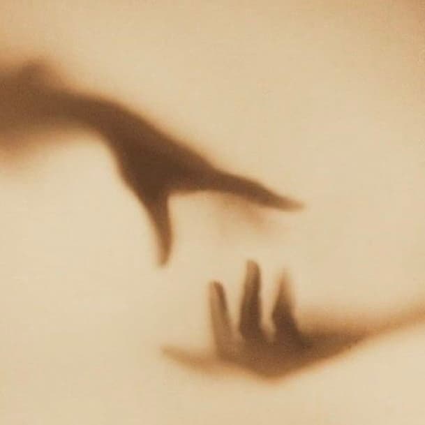 کاور اهنگ Everything Is Romantic Sped Up