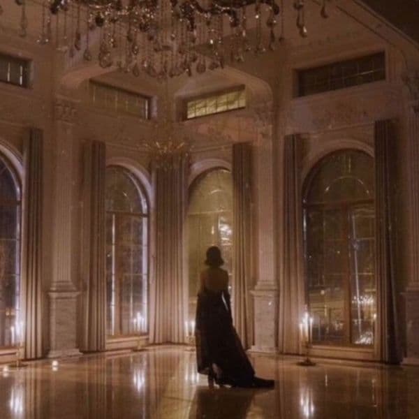 کاور اهنگ Love Story Slowed از Indila