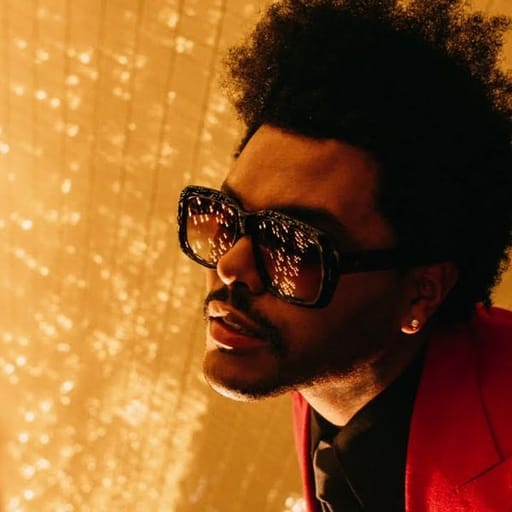 کاور اهنگ Blinding Lights از The Weeknd