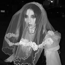 کاور اهنگ Crazy Girls Slowed