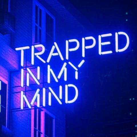 کاور اهنگ Trapped In My Mind Sped up...