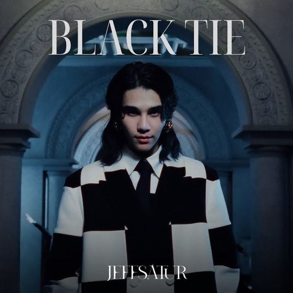 کاور اهنگ Black Tie...