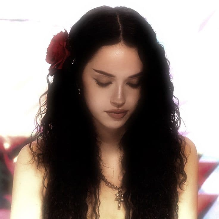 کاور اهنگ Gabriela از KATSEYE